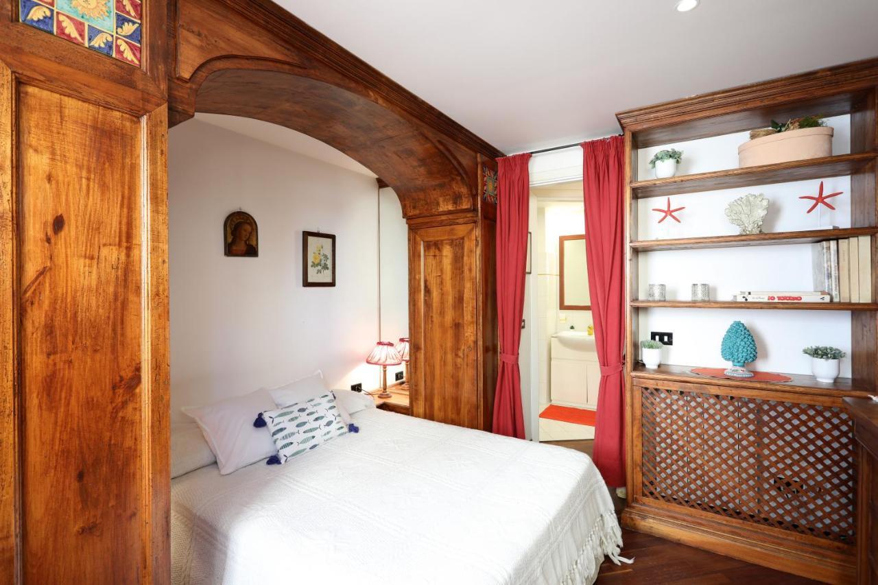 Porta Catania & Duomo Cozy Apartment ตาออร์มินา ภายนอก รูปภาพ