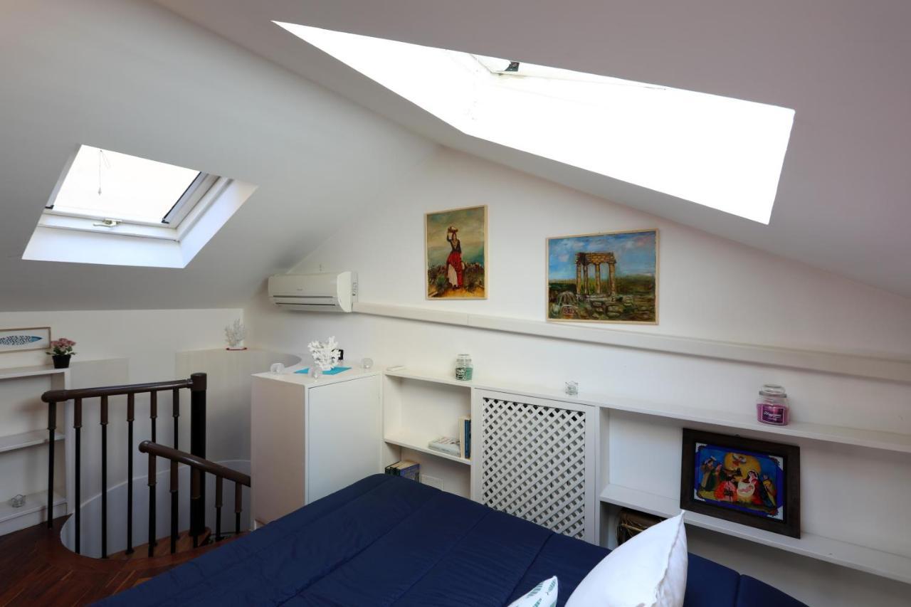 Porta Catania & Duomo Cozy Apartment ตาออร์มินา ภายนอก รูปภาพ