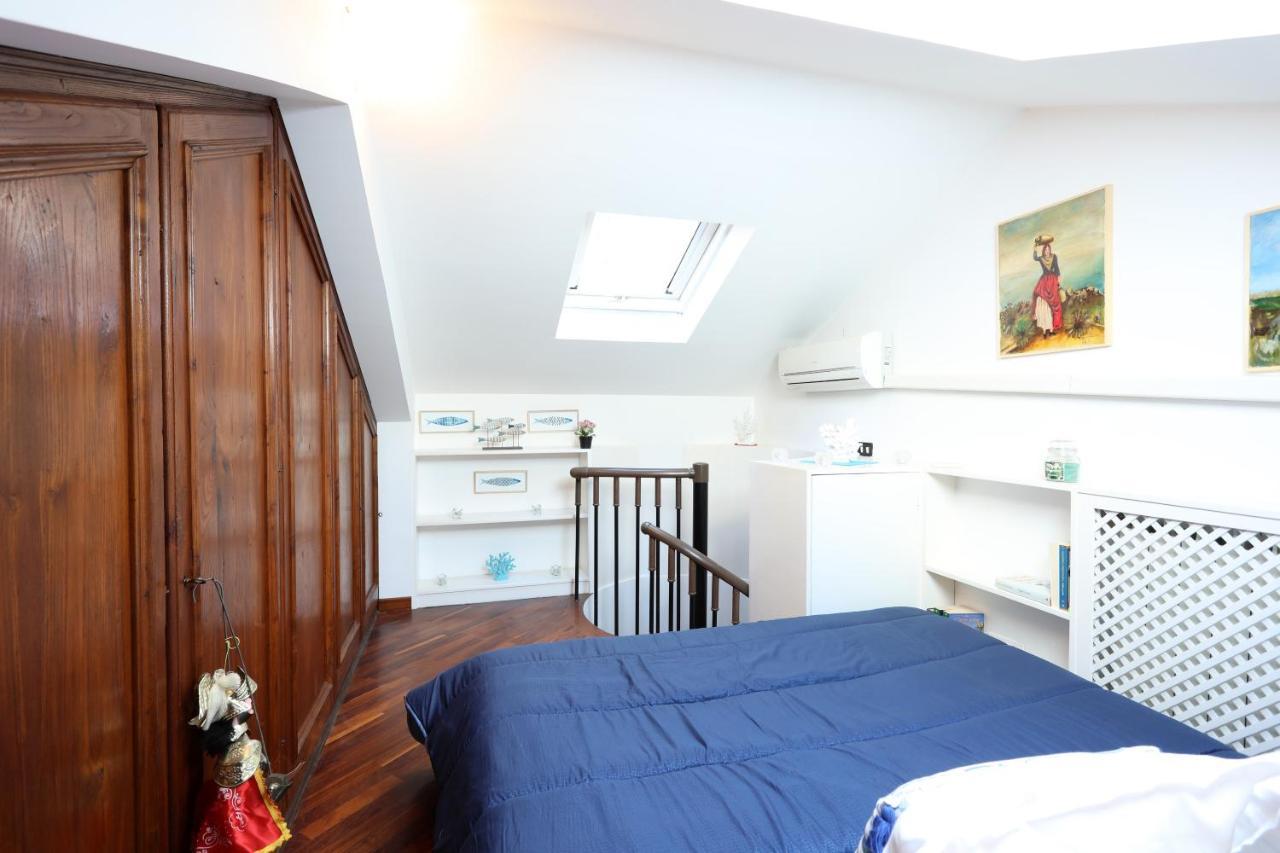 Porta Catania & Duomo Cozy Apartment ตาออร์มินา ภายนอก รูปภาพ